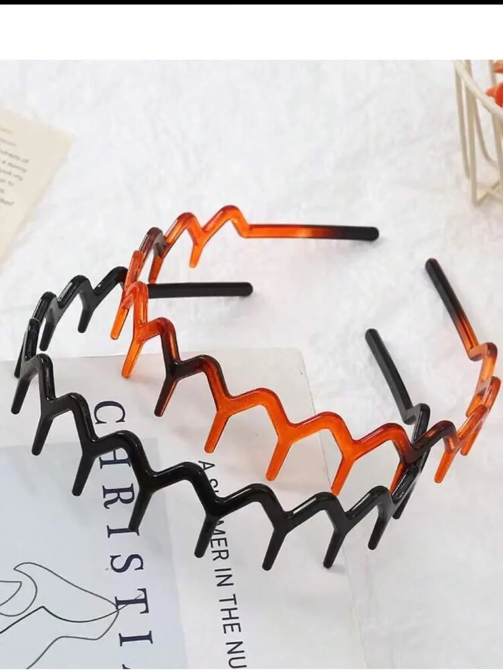Zigzag Plastic Headband - Black and Brown